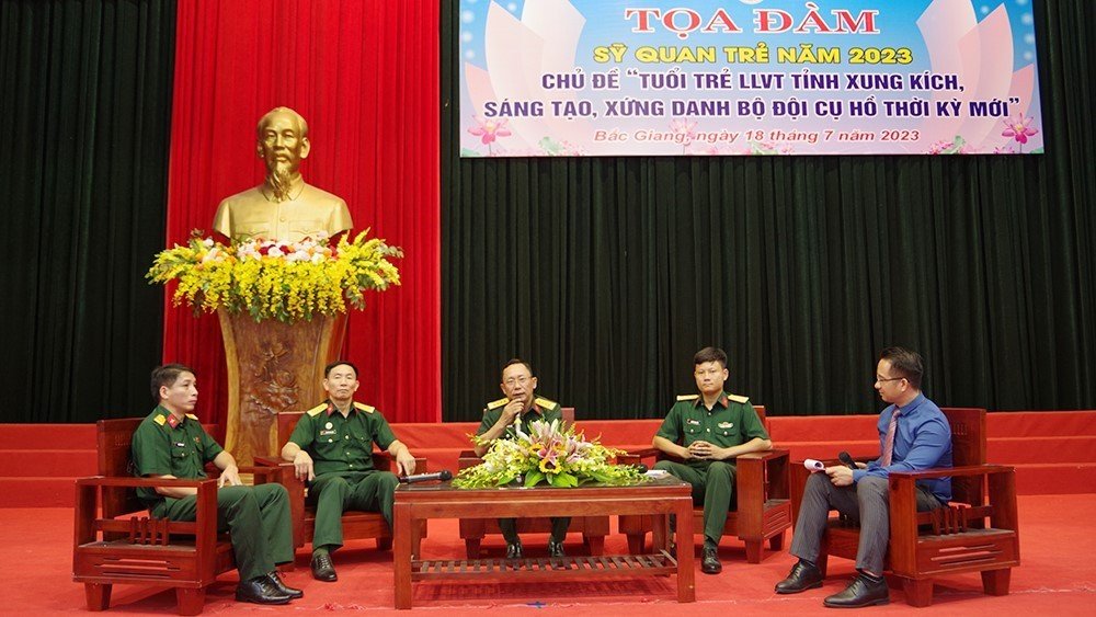 /UploadStore/admin/230718 Huong di Bac Giang/z4532069998769_75fb6f7aeef66980f7b83f6d8095d8ed.jpg